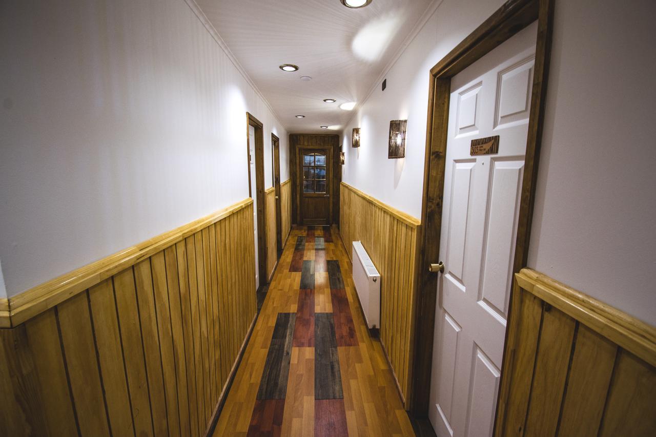 פורטו נטאלס Hotel Hallef מראה חיצוני תמונה