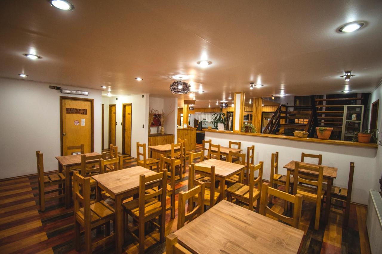 פורטו נטאלס Hotel Hallef מראה חיצוני תמונה